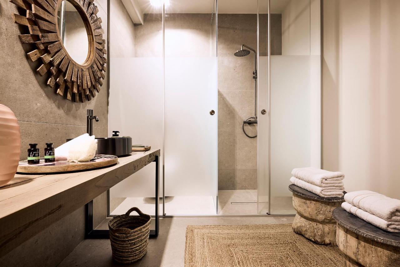 Niove Suites Milos Πλάκα Μήλου Εξωτερικό φωτογραφία
