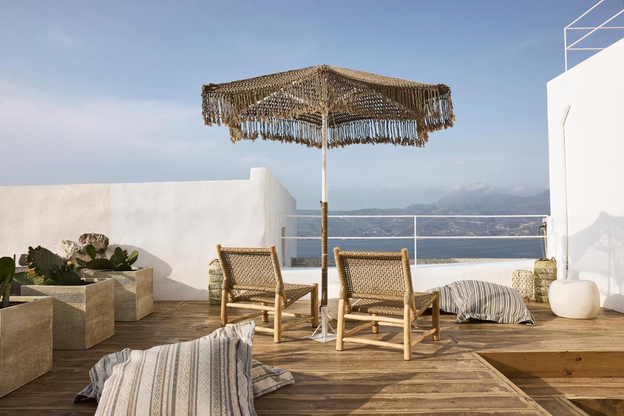 Niove Suites Milos Πλάκα Μήλου Εξωτερικό φωτογραφία