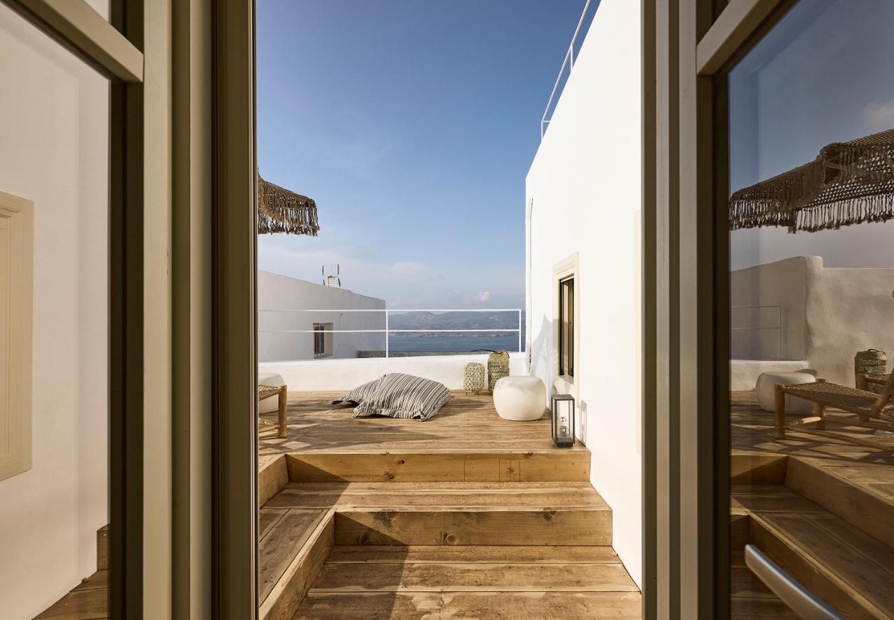 Niove Suites Milos Πλάκα Μήλου Εξωτερικό φωτογραφία